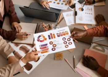 Social Responsibility in Fintech Branding: Building Trust Through Ethical Finance