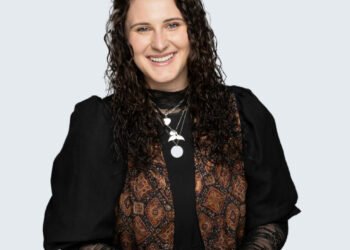 Beyond PR – S06E01 – Leslie Horton – Brookline PR