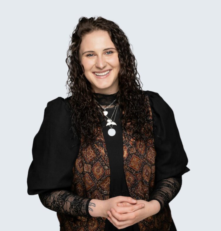 Beyond PR – S06E01 – Leslie Horton – Brookline PR