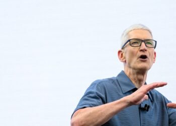 Why the new iPhone and Mac software design are the least of Apple’s problems