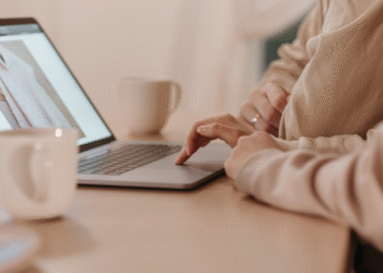 How To Turn Community Conversations Into Content Ideas