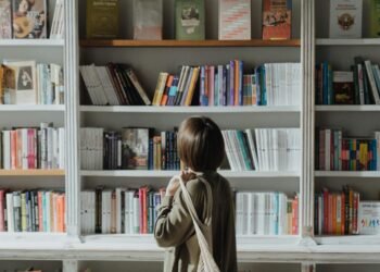 Boost Your Brand with Cialdini’s 6 Principles of Influence