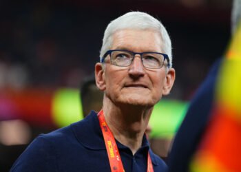 Meta reportedly recruits Apple’s head of AI models