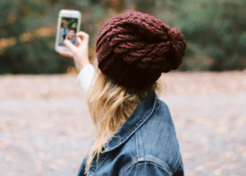 The Complete Guide to Using Stories to Boost Engagement + Reach