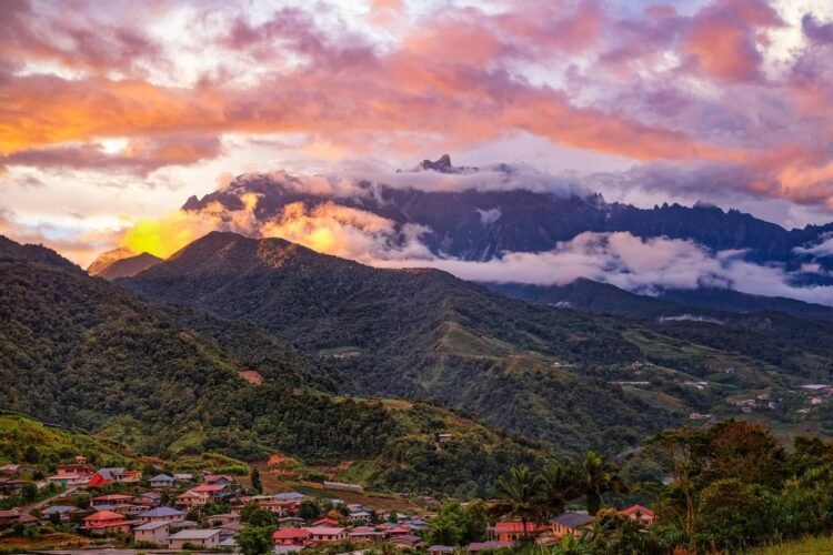 Explore Kinabalu Park and more UNESCO World Heritage Sites