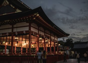 LayerNorm and RMS Norm in Transformer Models