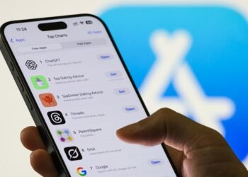 Elon Musk feels Apple favors OpenAI over xAI in App Store rankings