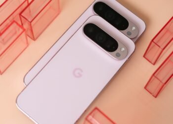 Google is rolling out a fix for Pixel back button issues