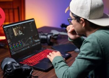 X’s New Grok Feature Aims to Outduel TikTok and Reels