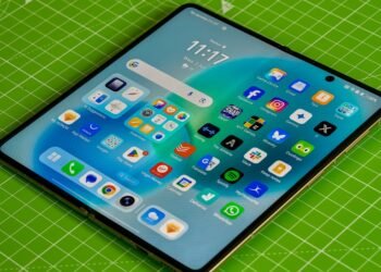 Honor’s Magic V5 is the thinnest foldable, but that’s not what matters