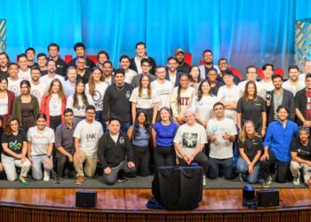 How are MIT entrepreneurs using AI? | MIT News