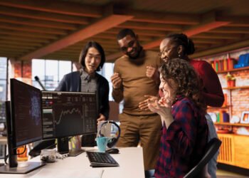 Choosing the Best Digital Fundraising Platform for Maximum Impact