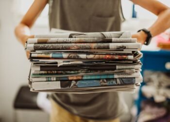 Google isn’t kidding around about cost cutting, even slashing its FT subscription