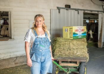 Hailey Whitters Makes Music & Sweet Butter for Land O’ Lakes