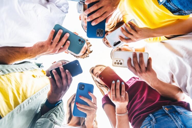 Key Takeaways from the 2025 Texting Insights Report