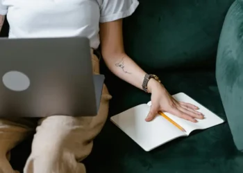 6 steps to creating a unique brand voice