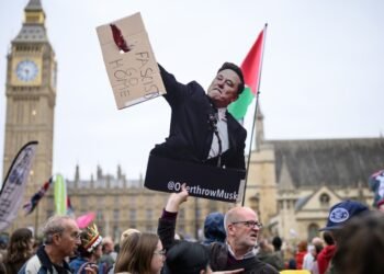 Elon Musk launches Grokipedia, a Wikipedia competitor. What could go wrong?