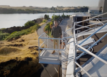 Google and The Dalles, Oregon complete water storage system