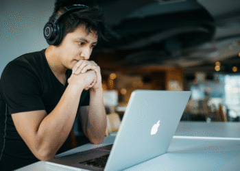 Your Complete Guide to Social Listening