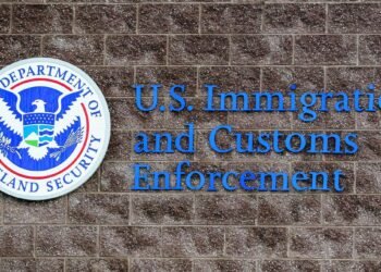 DHS Kept Chicago Police Records for Months in Violation of Domestic Espionage Rules