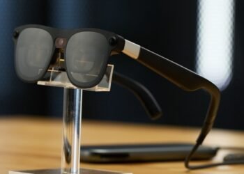 Google Project Aura hands-on: Android XR’s biggest strength is in the apps