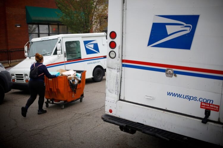 Amazon reportedly considering dropping USPS and building a competing postal service