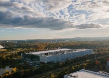 Democratic lawmakers are investigating data centers’ impact on electricity costs 