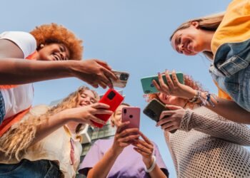 AI Boosts Social PR Communities Now