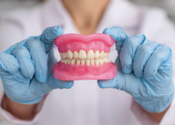 The Smile Scroll: How to Market Dental Solutions in a Filtered World