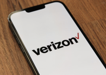 How to claim Verizon’s $20 credit for Wednesday’s service outage