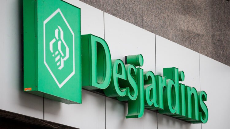 Desjardins and Air Transat: A Loyalty Partnership with Strategic Potential and a Defining Moment Ahead