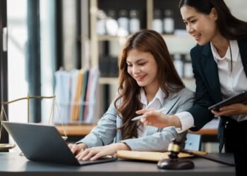 Why Law Firms Choose Industry-Specific Managed IT