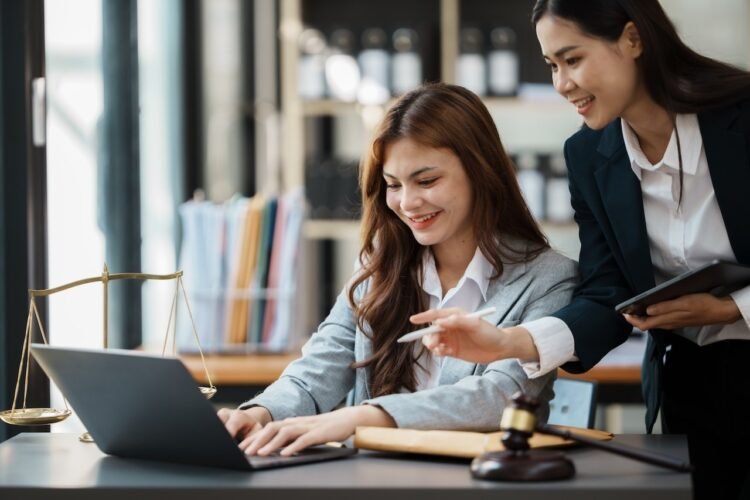 Why Law Firms Choose Industry-Specific Managed IT