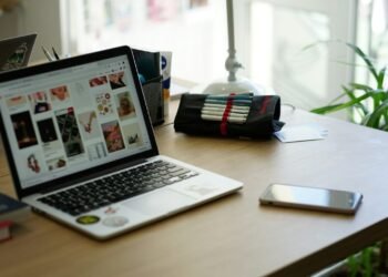 28 Digital Marketing Tools for Small Businesses (+ Budget-Friendly and Free Options)