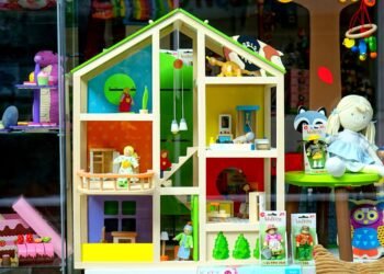 PR Tactics for Toy Sales in Downturns