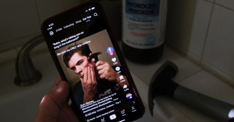 What is mogging? What is looksmaxxing? Who is Clavicular? We explain.