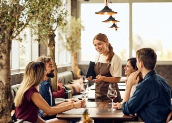 Restaurant PR Playbook: Build Buzz, Launch Strong, Sustain Success