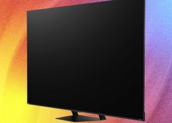 Hisense U7SG TV Review (2026): Better Design, Great Value