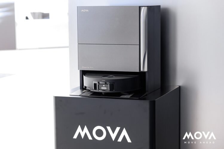 MOVA Z70 Pro Sets a New Standard for Clean with a Four-Step Self-Cleaning Mopping System