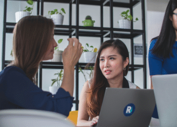 Get More SEO Clients with 10 Inbound & Outbound Strategies