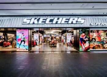 Skechers Brings Proto Hologram Retail Innovation to Los Angeles