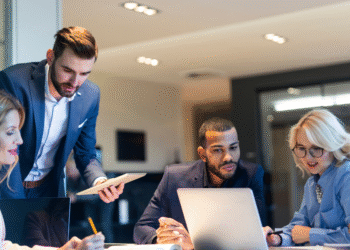 B2B Buyer Journey Mapping for Customers’ Needs