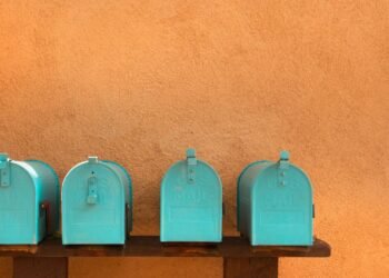 Direct Mail Small Business ROI: Is It Worth It?