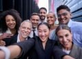 32 B2B Social Media Marketing Influencers from Top B2B Brands – TopRank® Marketing