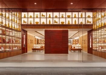 Chow Tai Fook Reveals Its First Global Flagship Store in Hong Kong