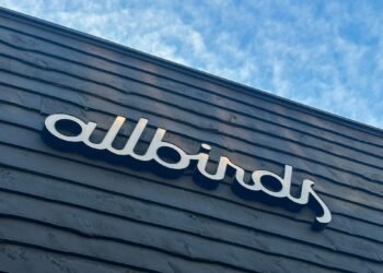 The Four Warning Signs Of A Declining Brand