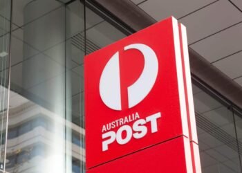 How to Use QR Codes in Direct Mail Campaigns