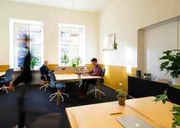 10 GEO Tools for Agencies, SaaS & Even Small Businesses