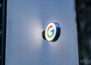 EU fines Google $1 billion for favoritism in Search, Play Store