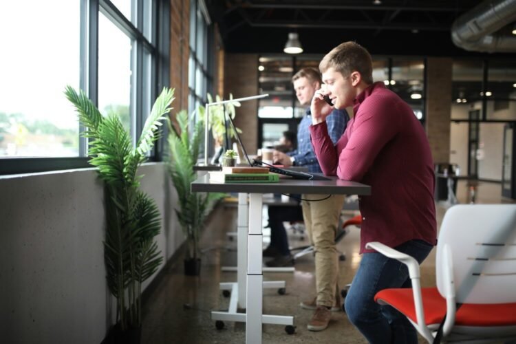 4 Ways To Make Sure You’re Seen